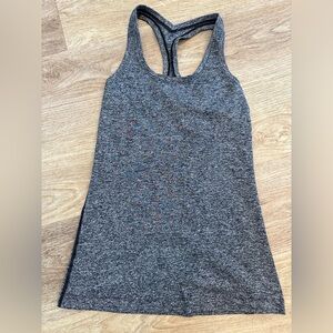 Lululemon SIZE 6